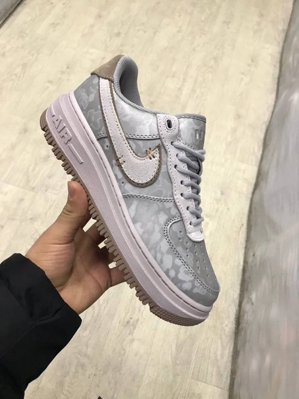 AF1 Low Lux 1